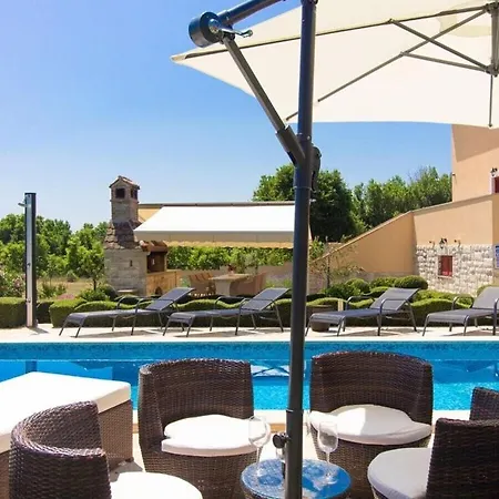 Divina Comfortable Holiday Šišan